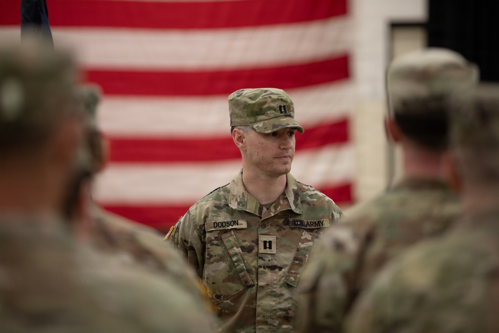 HHD 301st Troop Command promotes commander