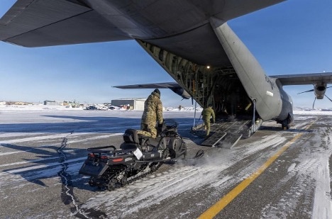US, UK special operations forces arrive in Kotzebue during AE26