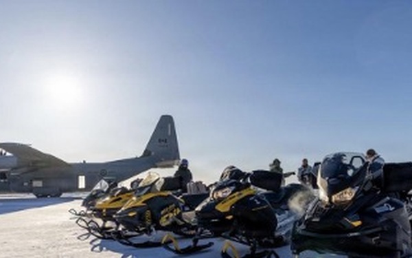 US, UK special operations forces arrive in Kotzebue during AE26