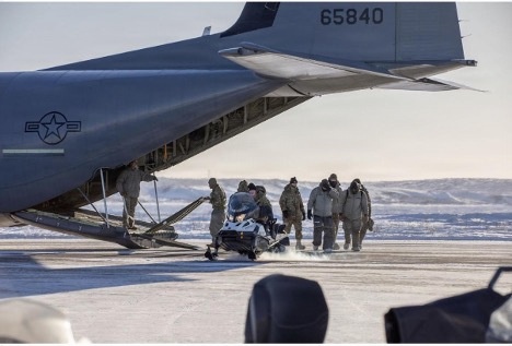 US, UK special operations forces arrive in Kotzebue during AE26
