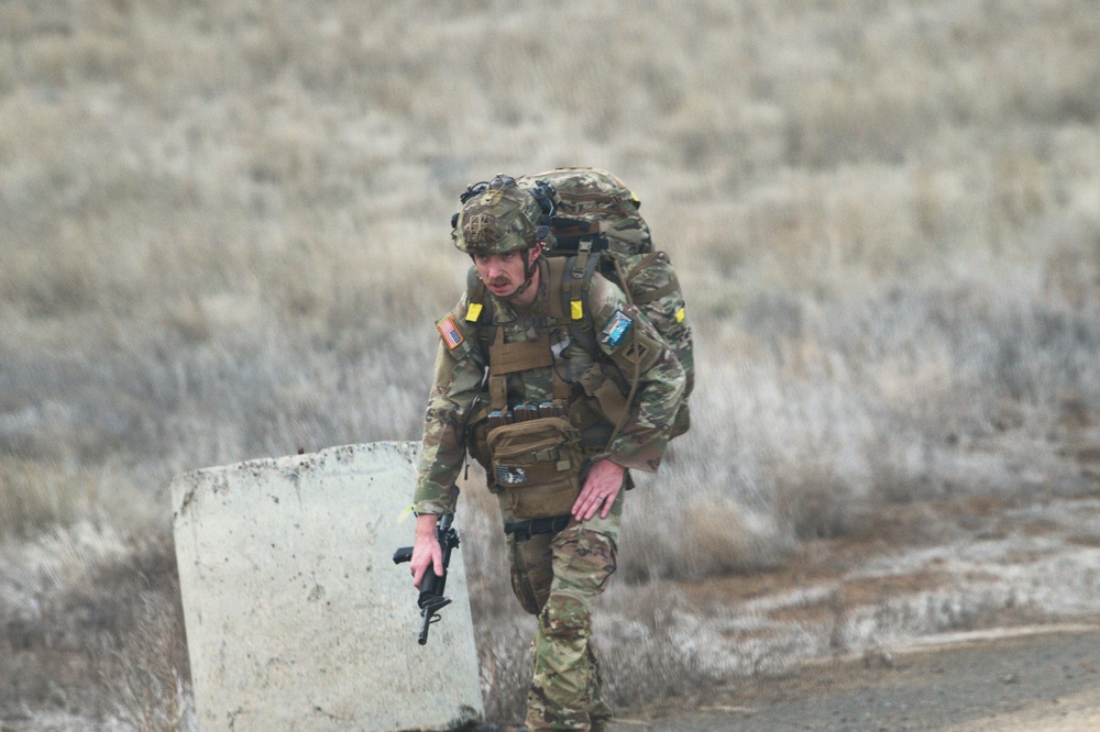 Washington National Guard Soldiers compete in Best Warrior Competition at Yakima Training Center