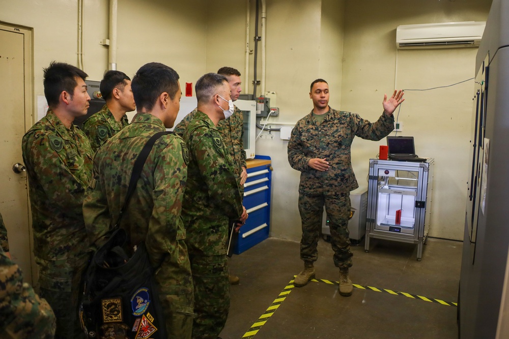 JGSDF Col. Aoyama visits MAG-36 Marines