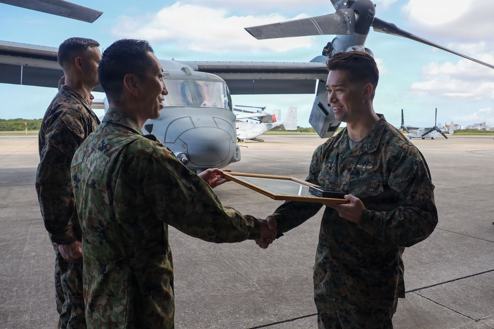 JGSDF Col. Aoyama visits MAG-36 Marines