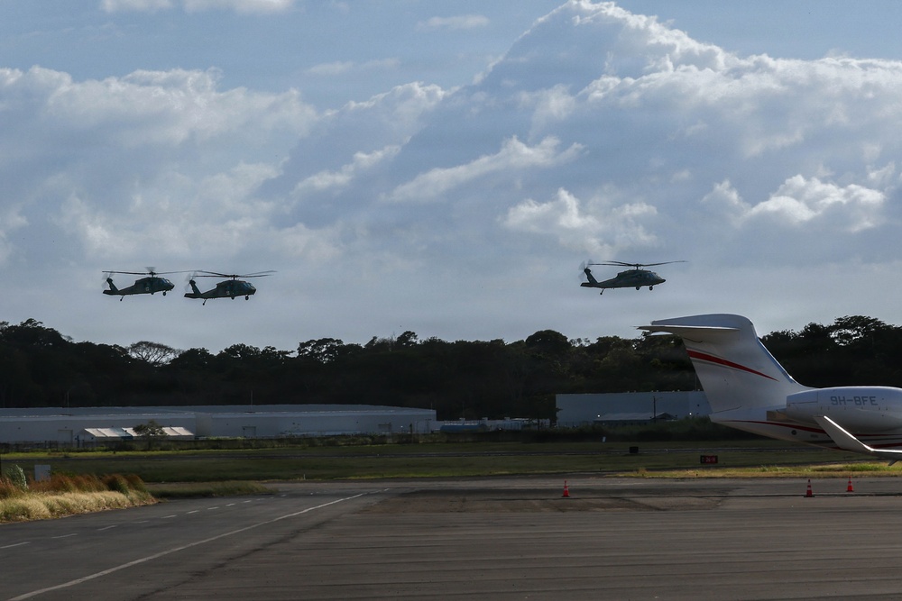 DVIDS - Images - Joint Task Force-Bravo delivers helicopters to support ...