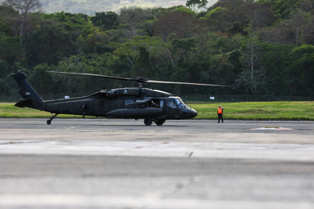 Joint Task Force-Bravo delivers helicopters to support the Jungle Operations Training Course