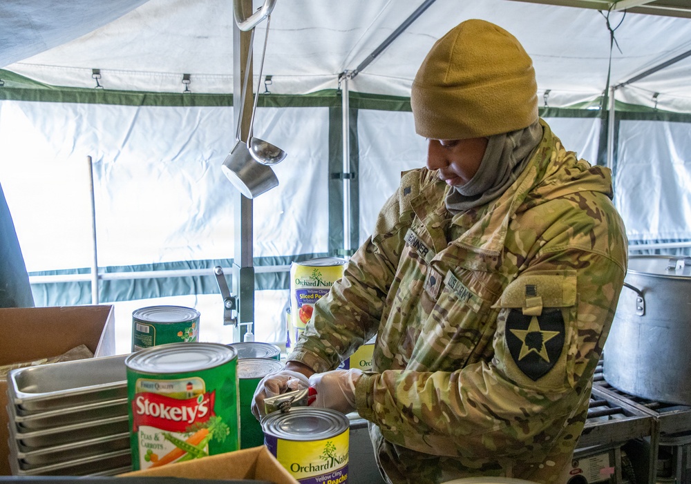 Champion Brigade Cooks Feed the Warrior