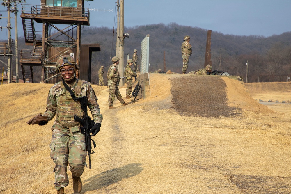 1st Signal Brigade conducts M4 Range Training at Camp Humphreys