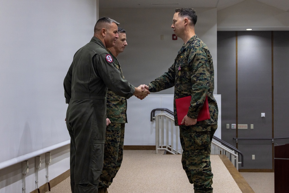 Lt. Col. Bowser receives Meritorious Service Medal