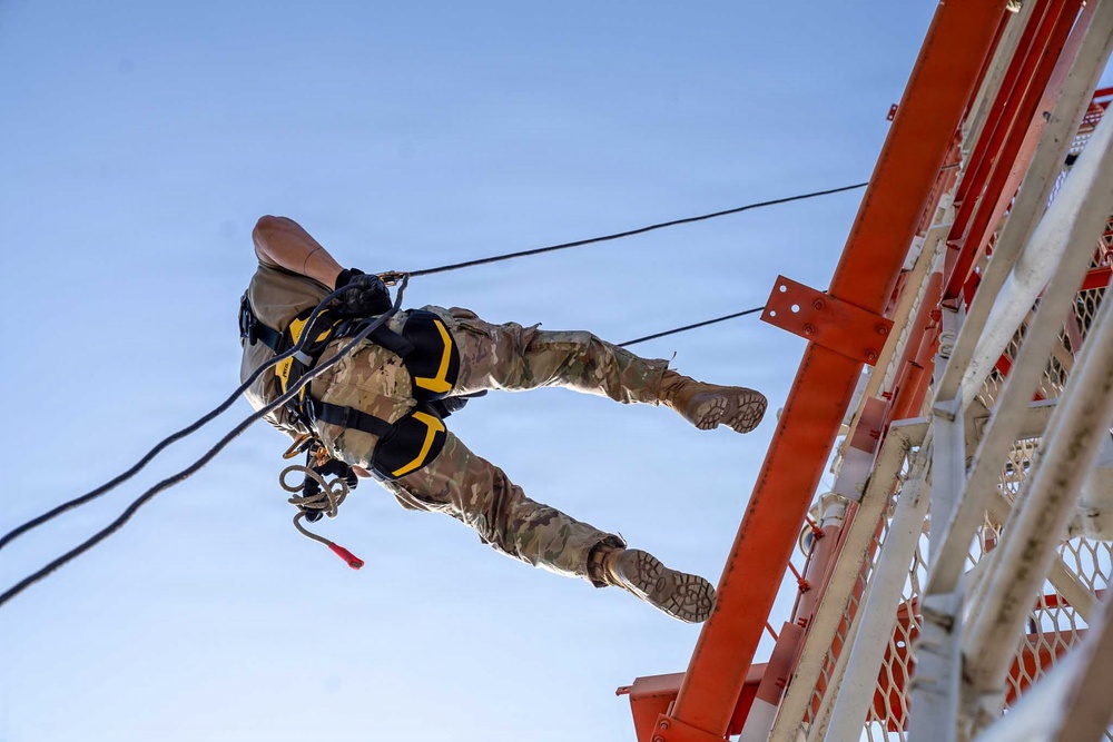 1st Signal Brigade Conducts Tower Climbing Training at Osan Air Base