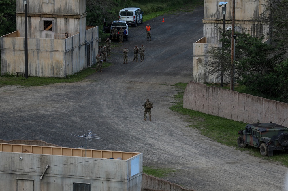 HIARNG BWC 2026 Competitors Ruck Towards Victory
