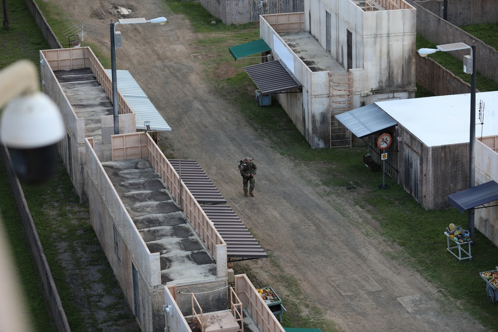 HIARNG BWC 2026 Competitors Ruck Towards Victory