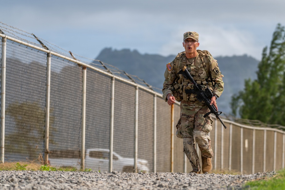 Pushing Each Other to the Limit: Hawaii Guardsmen Battle for Best Warrior Honors