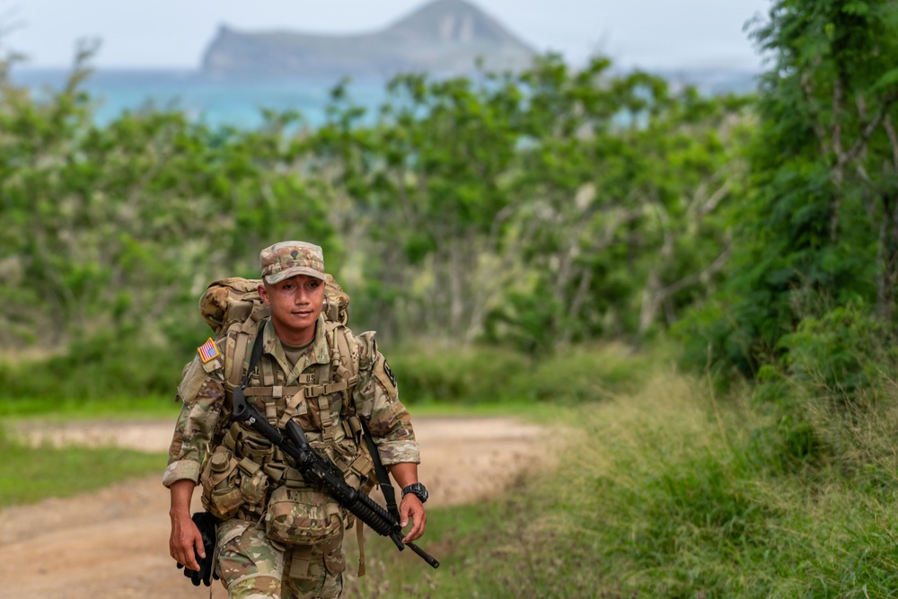 Pushing Each Other to the Limit: Hawaii Guardsmen Battle for Best Warrior Honors
