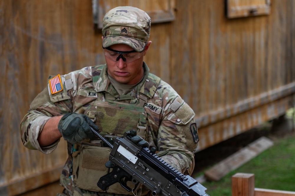 Pushing Each Other to the Limit: Hawaii Guardsmen Battle for Best Warrior Honors