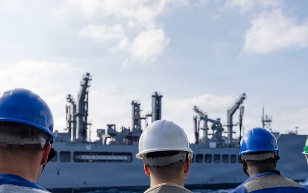 DDG 105 Conducts a Replenishment-at-Sea with USNS John Lewis