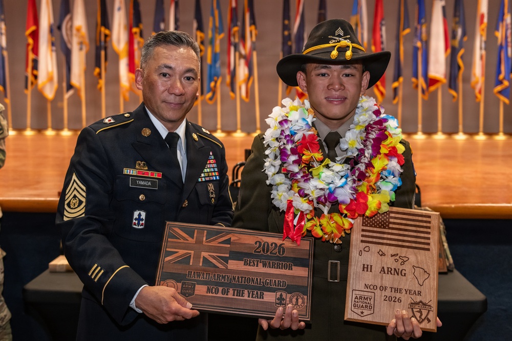 Pushing Each Other to the Limit: Hawaii Guardsmen Battle for Best Warrior Honors