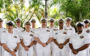 DESRON 7 conducts change of command