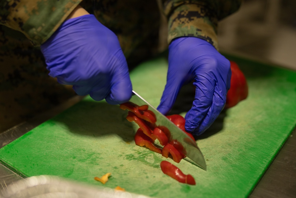 CORE26 | Norwegian, U.S. Forces Partner to Fuel Troops for Arctic Exercise