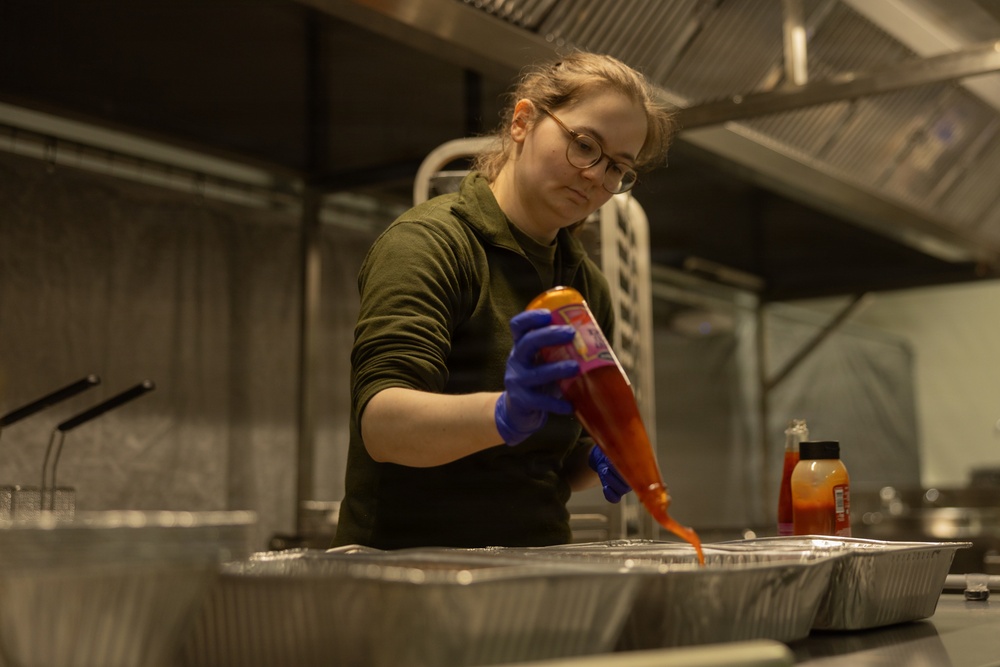 CORE26 | Norwegian, U.S. Forces Partner to Fuel Troops for Arctic Exercise