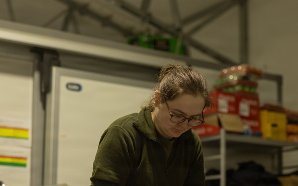 CORE26 | Norwegian, U.S. Forces Partner to Fuel Troops for Arctic Exercise