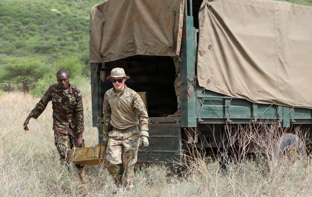 US, Kenya artillery crews certify on Table VI during Justified Accord 2026