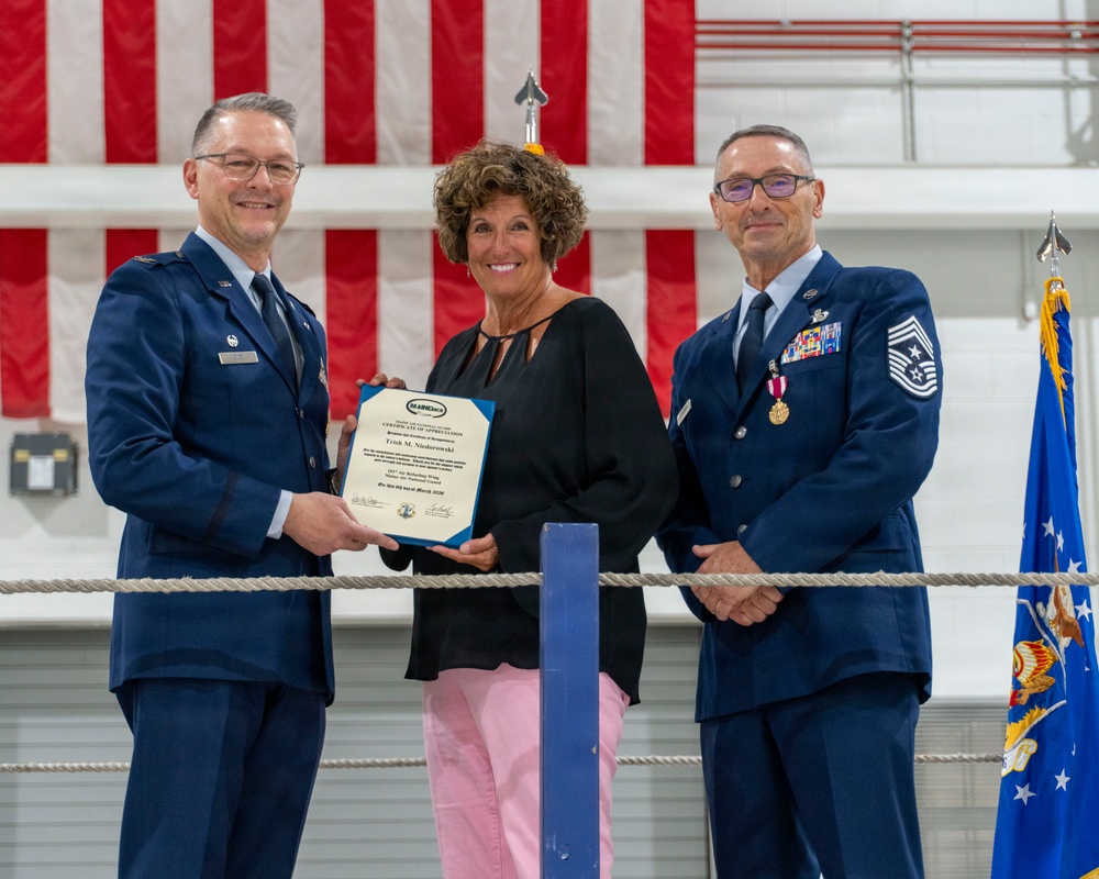 Chief Master Sgt. Niedorowski Retirement