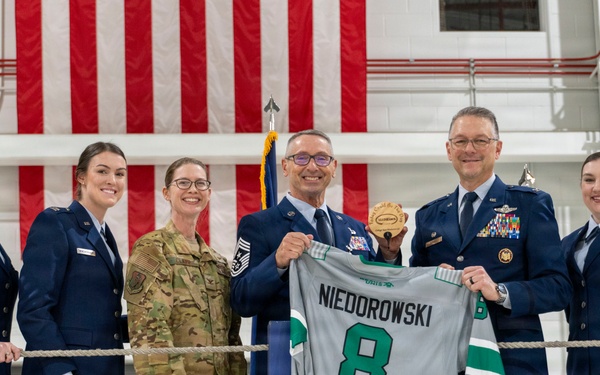 Chief Master Sgt. Niedorowski Retirement