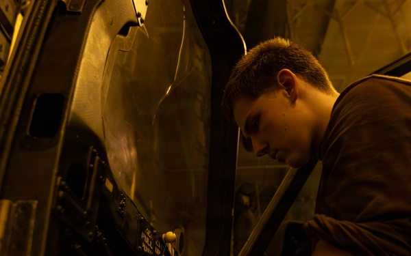 USS Abraham Lincoln (CVN 72) supports Operation Epic Fury