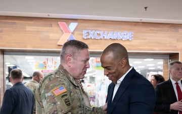 Cabinet Members Visit Caserma Ederle PX