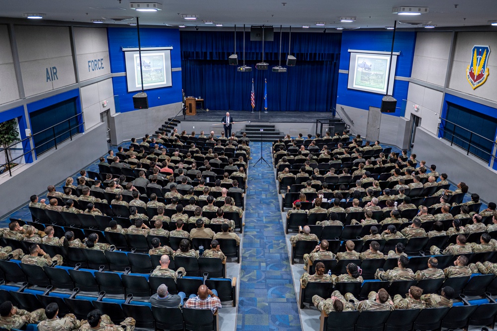 SOAR keynote address builds resilience