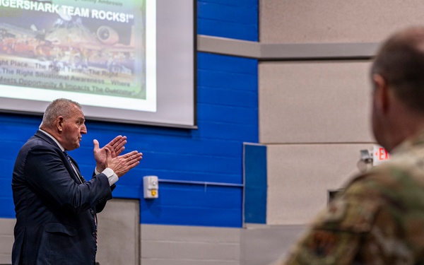 SOAR keynote address builds resilience