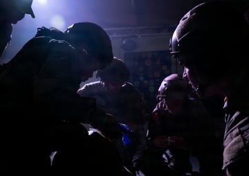 Joint Critical Care Exercise prepares Soldiers, Airmen to deploy