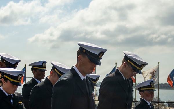 USS Manchester (LCS-14) Change of Command Ceremony
