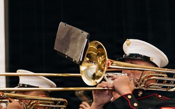 Marine Corps San Diego Band perform for Patriots at Pebble