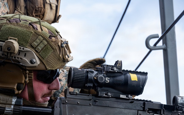 31st MEU | Live-Fire deck shoot aboard the USS New Orleans (LPD-18)