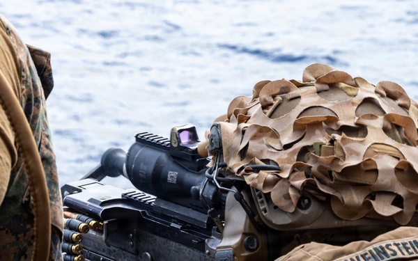 31st MEU | Live-Fire deck shoot aboard the USS New Orleans (LPD-18)