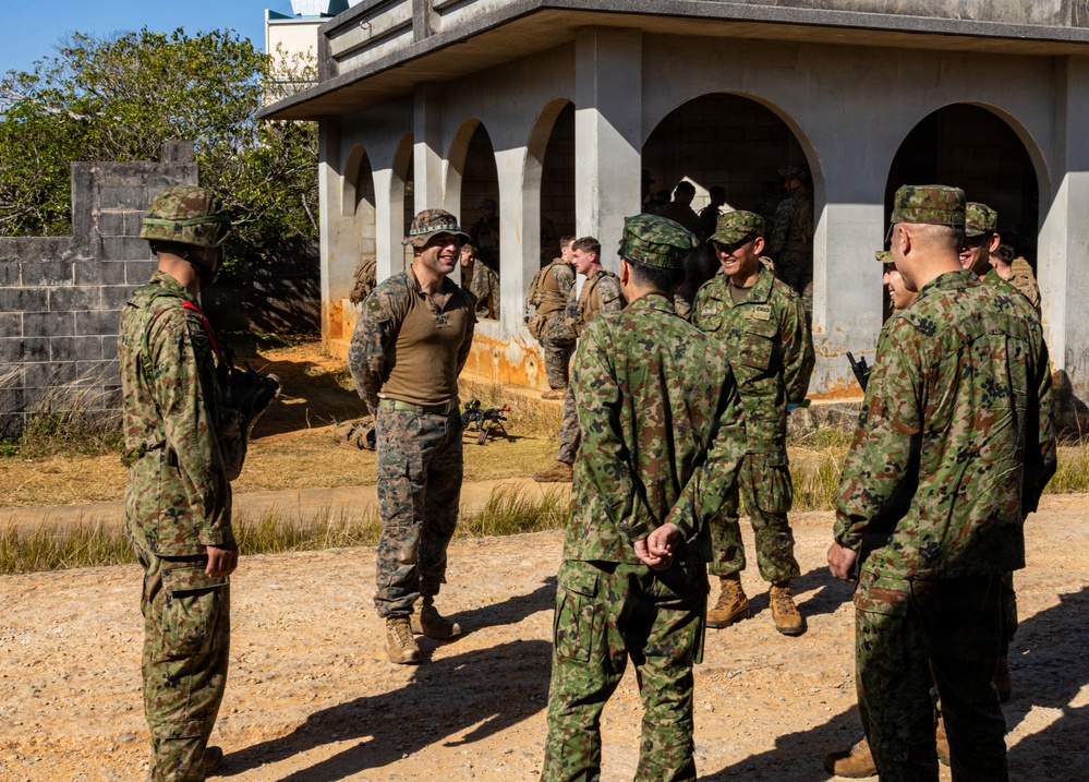 31st MEU | India Co conducts room clearing drills with the JGSDF