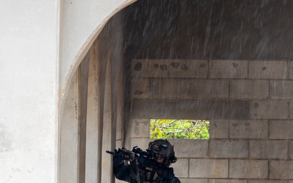 31st MEU | India Co conducts a simulated raid with the JGSDF