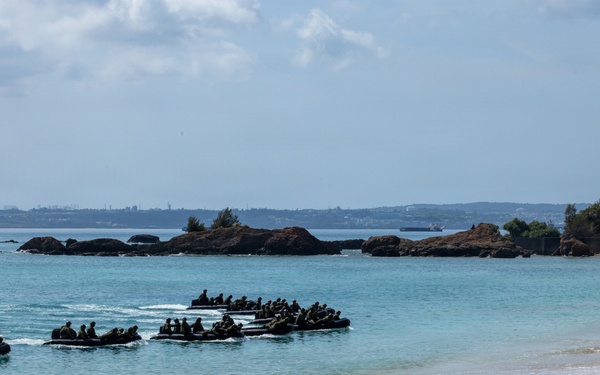 31st MEU | India Co conducts boat raid with the JGSDF