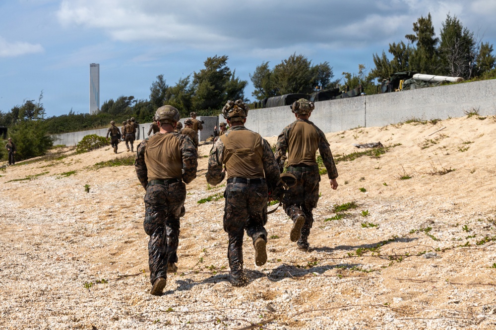 31st MEU | India Co conducts boat raid with the JGSDF