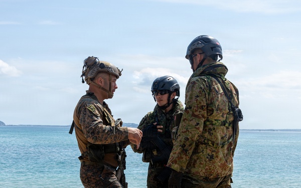 31st MEU | India Co conducts boat raid with the JGSDF