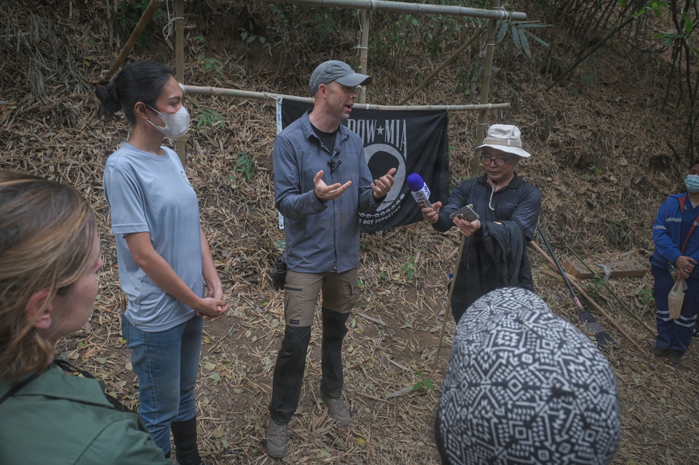U.S. Ambassador to Thailand and DPAA Leadership visits Recovery Team