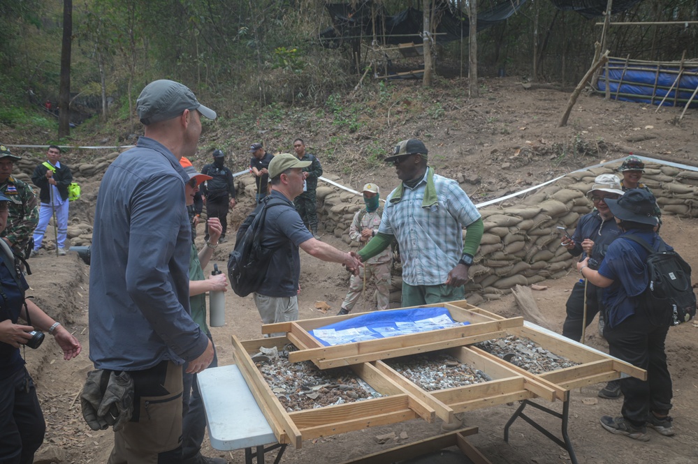 U.S. Ambassador to Thailand and DPAA Leadership visits Recovery Team