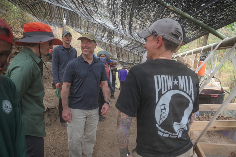 U.S. Ambassador to Thailand and DPAA Leadership visits Recovery Team