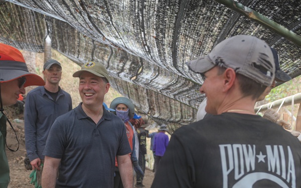 U.S. Ambassador to Thailand and DPAA Leadership visits Recovery Team