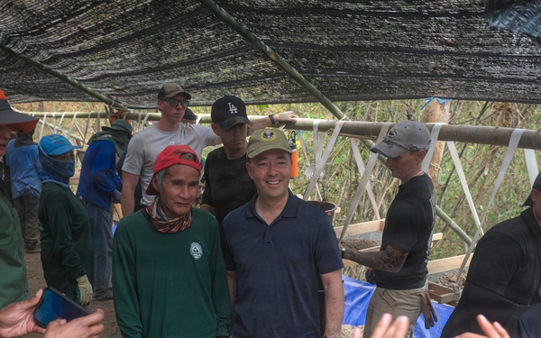 U.S. Ambassador to Thailand and DPAA Leadership visits Recovery Team