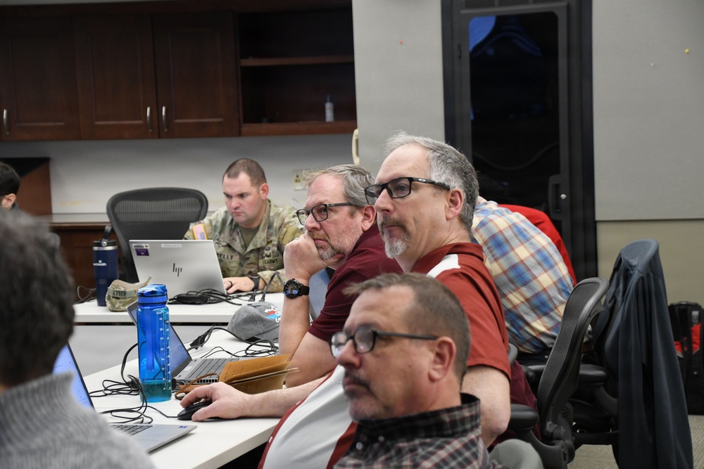 Army's Combined Arms Command to integrate Maven C2 smart system into training and education