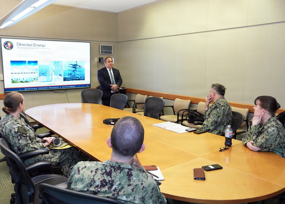Navy MSC Deputy Corps Chief, MSC Policy &amp; Practice Officer visit NAMRU San Antonio