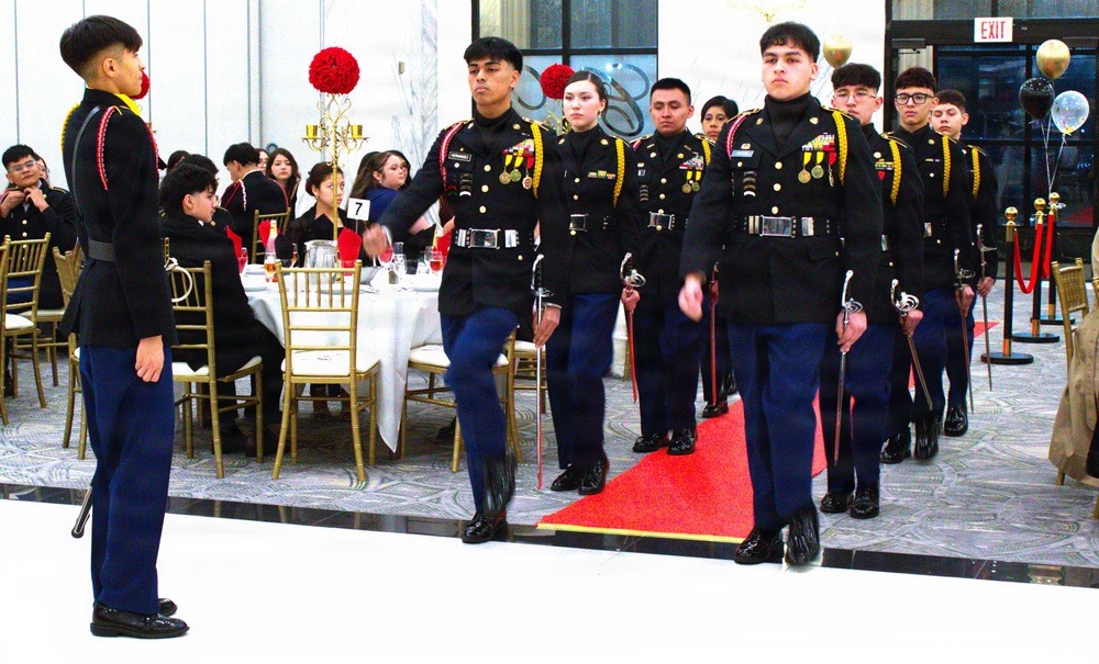 Maj. Gen. Rodney Boyd Talks Leadership, Teamwork at Hubbard High School JROTC Military Ball