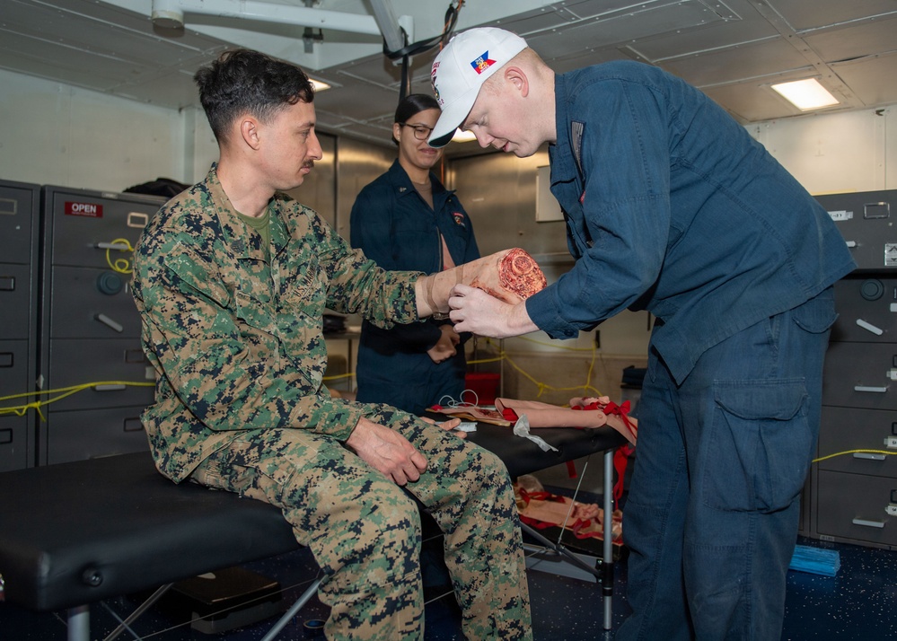 USS Essex (LHD 2) Medical Training Team Mass Casualty Drill